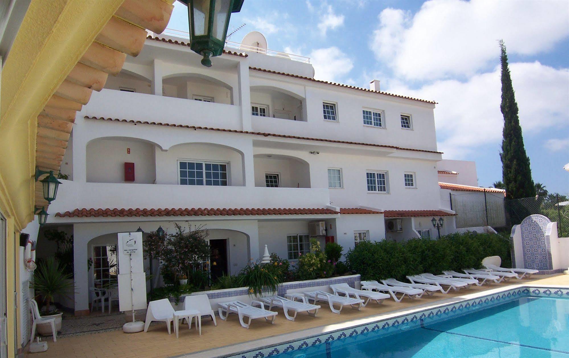 Solar Do Sol Apartahotel